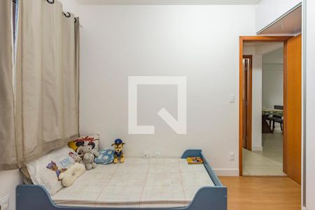 Apartamento à venda com 100m², 2 quartos e 3 vagas Apartamento à venda com 100m², 2 quartos e 3 vagasQuarto 2