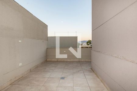 Apartamento à venda com 100m², 2 quartos e 3 vagas Apartamento à venda com 100m², 2 quartos e 3 vagasÁrea externa privativa