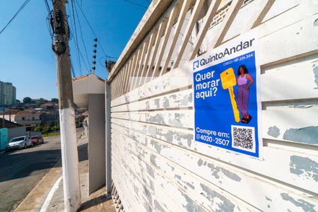 Casa à venda com 170m², 2 quartos e 2 vagas Casa à venda com 170m², 2 quartos e 2 vagasPlaquinha