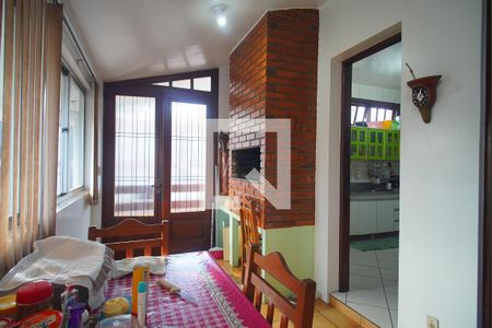 Casa à venda com 450m², 4 quartos e 5 vagas Casa à venda com 450m², 4 quartos e 5 vagasÁrea gourmet