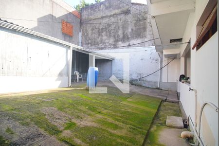 Casa à venda com 416m², 4 quartos e 2 vagas Casa à venda com 416m², 4 quartos e 2 vagasvista do Quarto 3