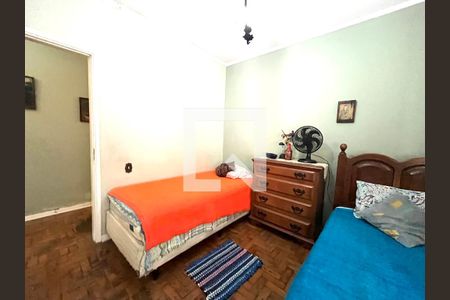 Casa à venda com 465m², 5 quartos e 6 vagas Casa à venda com 465m², 5 quartos e 6 vagasQuarto 4