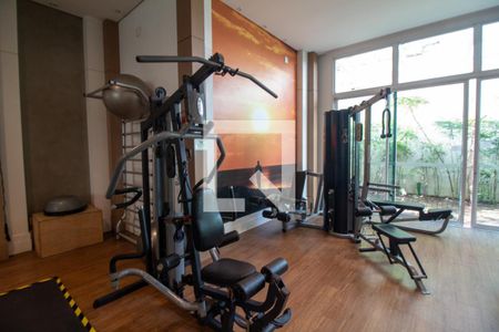 Apartamento à venda com 161m², 3 quartos e 3 vagas Apartamento à venda com 161m², 3 quartos e 3 vagasÁrea comum - Academia