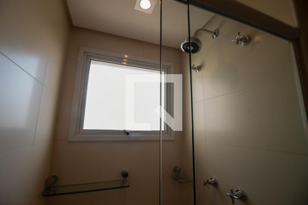 Apartamento à venda com 161m², 3 quartos e 3 vagas Apartamento à venda com 161m², 3 quartos e 3 vagasBanheiro da Suíte 1