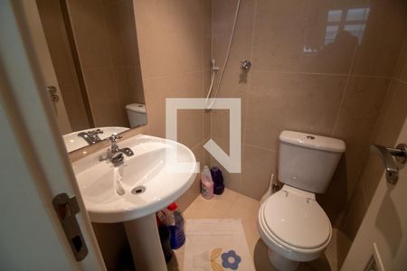 Apartamento à venda com 161m², 3 quartos e 3 vagas Apartamento à venda com 161m², 3 quartos e 3 vagasBanheiro de serviço