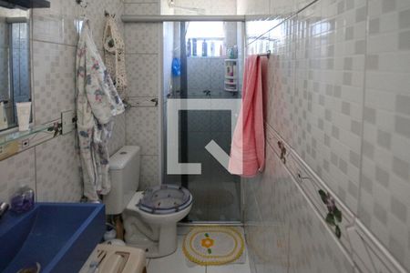 Apartamento à venda com 45m², 2 quartos e 1 vaga Apartamento à venda com 45m², 2 quartos e 1 vagaBanheiro