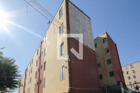 Apartamento à venda com 45m², 2 quartos e 1 vaga Apartamento à venda com 45m², 2 quartos e 1 vagaFachada