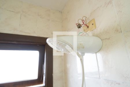 Casa à venda com 228m², 5 quartos e 3 vagasBanheiro Social