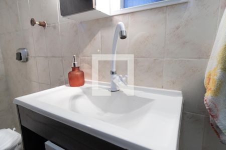 Casa à venda com 228m², 5 quartos e 3 vagasBanheiro da Suíte 1