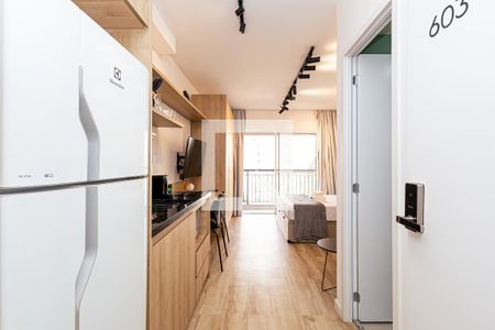 Studio à venda com 27m², 1 quarto e sem vaga Studio à venda com 27m², 1 quarto e sem vagaCozinha