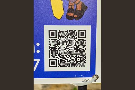 Apartamento à venda com 58m², 2 quartos e 1 vaga Apartamento à venda com 58m², 2 quartos e 1 vagaPlaca QuintoAndar instalada na fachada do condomínio