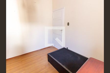 Casa à venda com 200m², 3 quartos e 2 vagas Casa à venda com 200m², 3 quartos e 2 vagasQuarto 2