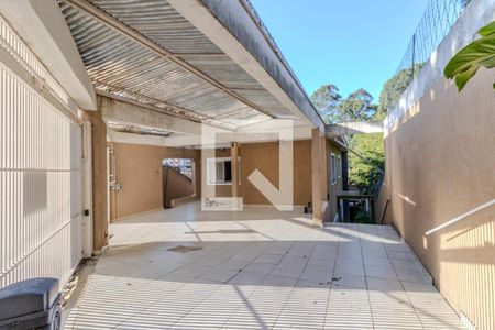 Casa à venda com 250m², 3 quartos e 4 vagas Casa à venda com 250m², 3 quartos e 4 vagasÁrea comum