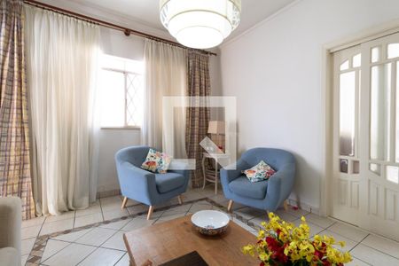 Casa à venda com 420m², 3 quartos e 1 vagaSala