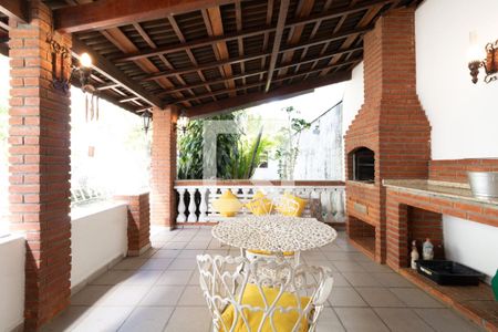 Casa à venda com 420m², 3 quartos e 1 vagaChurrasqueira