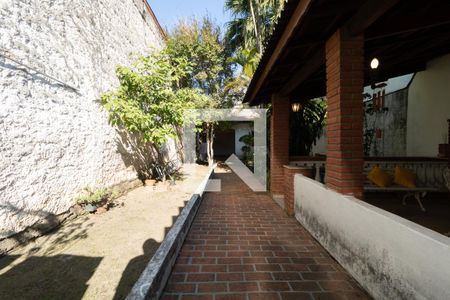 Casa à venda com 420m², 3 quartos e 1 vagaQuintal