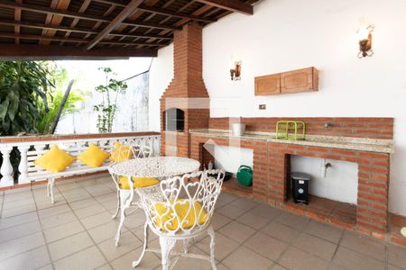 Casa à venda com 420m², 3 quartos e 1 vagaChurrasqueira