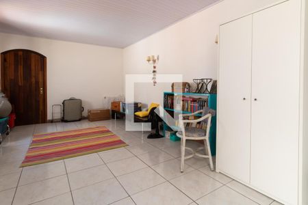 Casa à venda com 420m², 3 quartos e 1 vagaSala de Festas