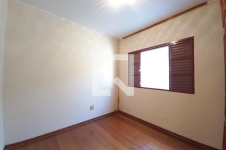 Casa à venda com 169m², 2 quartos e 3 vagas Casa à venda com 169m², 2 quartos e 3 vagasQuarto 1