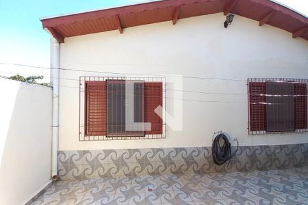 Casa à venda com 169m², 2 quartos e 3 vagas Casa à venda com 169m², 2 quartos e 3 vagasVista da Sala