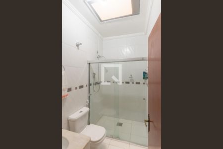 Casa à venda com 158m², 4 quartos e 2 vagas Casa à venda com 158m², 4 quartos e 2 vagasBanheiro