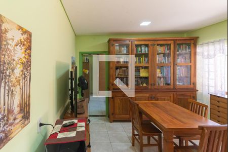 Casa à venda com 158m², 4 quartos e 2 vagas Casa à venda com 158m², 4 quartos e 2 vagasCasa 2 - Sala