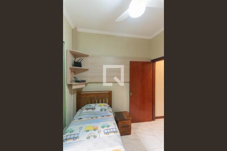 Casa à venda com 158m², 4 quartos e 2 vagas Casa à venda com 158m², 4 quartos e 2 vagasQuarto 1