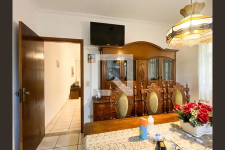 Casa à venda com 150m², 3 quartos e 4 vagas Casa à venda com 150m², 3 quartos e 4 vagasSala de Jantar