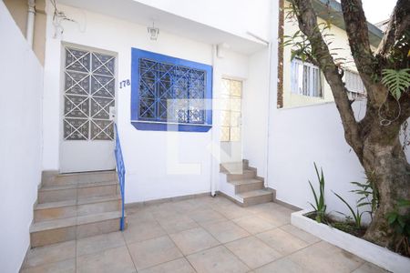 Casa à venda com 90m², 2 quartos e 1 vagaGaragem