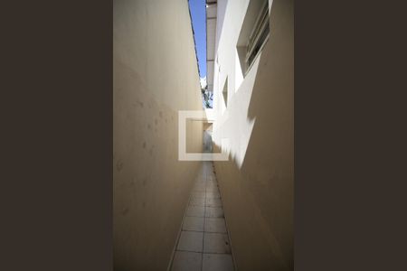 Casa à venda com 90m², 2 quartos e 1 vagaCorredor Quintal