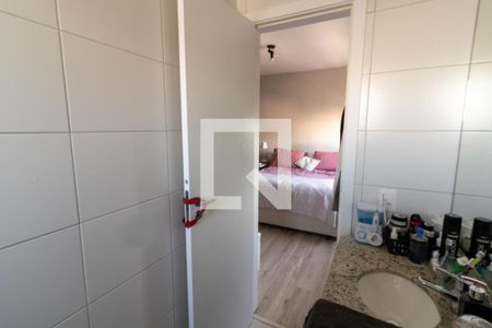 Apartamento à venda com 65m², 2 quartos e 2 vagas Apartamento à venda com 65m², 2 quartos e 2 vagasBanheiro da Suíte