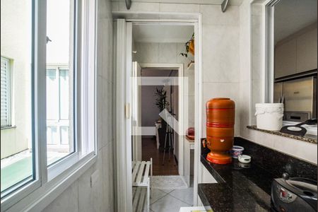 Apartamento à venda com 75m², 3 quartos e 1 vagaÁrea de Serviço