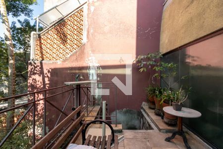 Casa à venda com 205m², 3 quartos e 2 vagasChurrasqueira