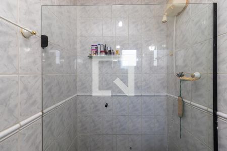 Casa à venda com 205m², 3 quartos e 2 vagasBanheiro da Suíte