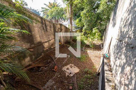 Casa à venda com 205m², 3 quartos e 2 vagasQuintal
