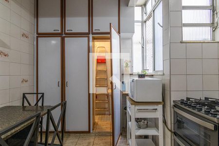 Apartamento à venda com 140m², 4 quartos e 1 vaga Apartamento à venda com 140m², 4 quartos e 1 vagaCozinha