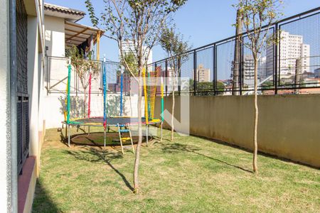 Casa de condomínio à venda com 464m², 4 quartos e 4 vagas Casa de condomínio à venda com 464m², 4 quartos e 4 vagasÁrea comum - Playground