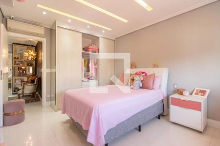 Casa de condomínio à venda com 464m², 4 quartos e 4 vagas Casa de condomínio à venda com 464m², 4 quartos e 4 vagasQuarto 2