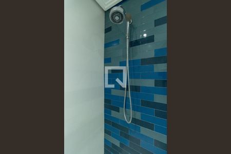 Casa de condomínio à venda com 464m², 4 quartos e 4 vagas Casa de condomínio à venda com 464m², 4 quartos e 4 vagasBanheiro da Suíte 2