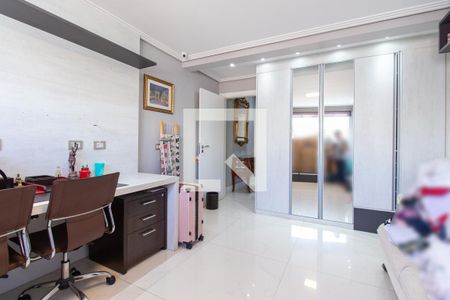 Casa de condomínio à venda com 464m², 4 quartos e 4 vagas Casa de condomínio à venda com 464m², 4 quartos e 4 vagasQuarto 3