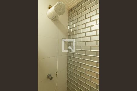 Casa de condomínio à venda com 464m², 4 quartos e 4 vagas Casa de condomínio à venda com 464m², 4 quartos e 4 vagasÁrea de Serviço