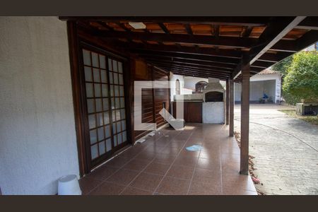 Casa à venda com 344m², 4 quartos e 4 vagas Casa à venda com 344m², 4 quartos e 4 vagasÁrea Gourmet