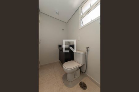 Apartamento à venda com 200m², 4 quartos e 3 vagas Apartamento à venda com 200m², 4 quartos e 3 vagasBanheiro da Suíte 3