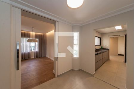 Apartamento à venda com 200m², 4 quartos e 3 vagas Apartamento à venda com 200m², 4 quartos e 3 vagasÁrea de Serviço