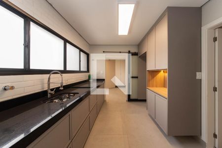 Apartamento à venda com 200m², 4 quartos e 3 vagas Apartamento à venda com 200m², 4 quartos e 3 vagasCozinha