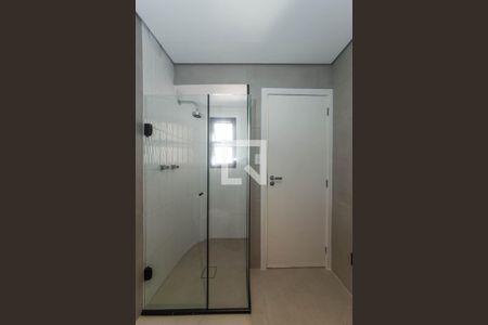 Apartamento à venda com 200m², 4 quartos e 3 vagas Apartamento à venda com 200m², 4 quartos e 3 vagasBanheiro da Suíte 2