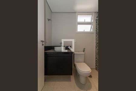 Apartamento à venda com 200m², 4 quartos e 3 vagas Apartamento à venda com 200m², 4 quartos e 3 vagasBanheiro da Suíte 3