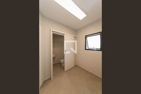 Apartamento à venda com 200m², 4 quartos e 3 vagas Apartamento à venda com 200m², 4 quartos e 3 vagasÁrea de Serviço