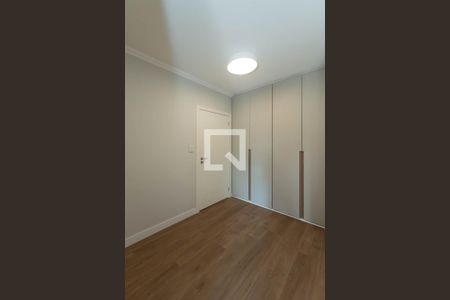 Apartamento à venda com 200m², 4 quartos e 3 vagas Apartamento à venda com 200m², 4 quartos e 3 vagasSuíte 1