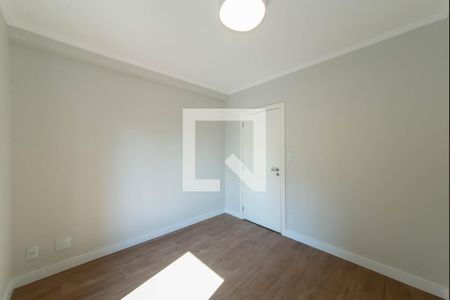 Apartamento à venda com 200m², 4 quartos e 3 vagas Apartamento à venda com 200m², 4 quartos e 3 vagasQuarto 1